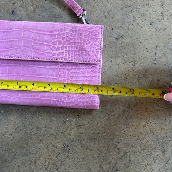 Mini purse in pink croc print - Picture 7 of 8